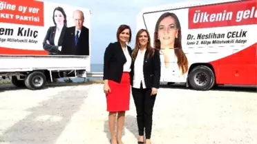 MHP'nin Kadın Adayları Sırt Sırta Verdi