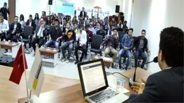 'Parlak Bir Kariyer İçin Yurtdışı Deneyimi ve Dil Şart'