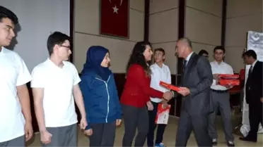 Liseliler Tabletlerine Kavuştu