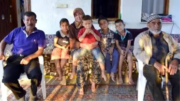 3 Aydır Babalarına Kavuşacakları Günü Bekliyorlar