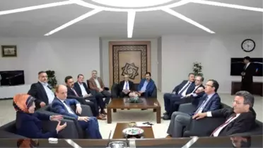 Gençlik ve Spor Bakanlığı Müsteşarı Özçelik Başkan Toru'ya Ziyaret