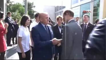 Prens Edward Darüşşafaka Eğitim Kurumları'nı Ziyaret Etti