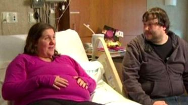 İkizlerden Biri Doğdu Biri Anne Karnında