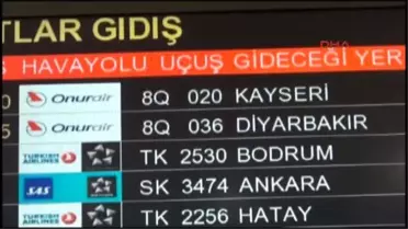 Rötar Yolcuları Çileden Çıkardı, Apronda Yol Kapattırdı