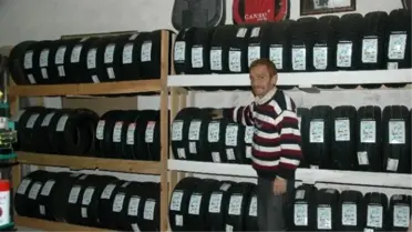Lastik Ustası İlhami Turan: 'Kış Lastikleri Araç ve Can Güvenliğimiz İçin Önemli'