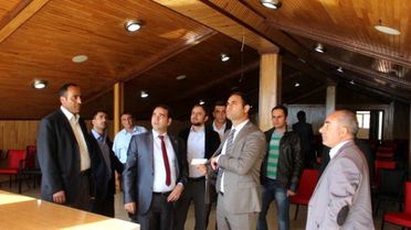 AK Parti'den Bölgenin En Büyük Cem Evine Ziyaret