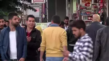 Sınır Kapısının Açılması Esnafın Yüzünü Güldürdü