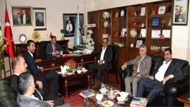 CHP'li Adaylar Seçim Ziyaretlerini Sürdürüyor