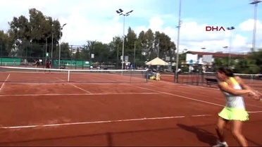 Dünya Çocuk Tenis Şampiyonasında Togan Tokaç 11 Yaş Erkeklerde Şampiyon Oldu