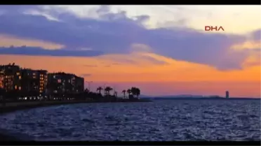 İzmir MHP'nin Kadın Adaylarından Şiirli Klip