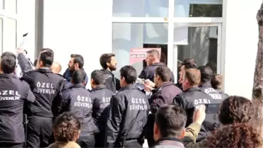 Üniversitede Afiş Gerginliği: 3 Gözaltı