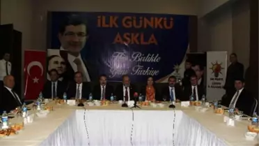 AK Parti Teşkilatları Gazetecilerle Bir Araya Geldi