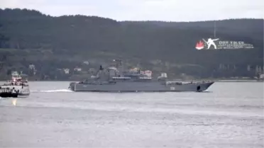Rus Savaş Gemisi Çanakkale Boğazı'ndan Geçiş Yaptı