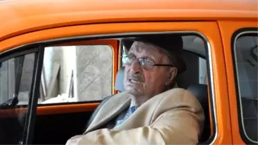 Yerli Otomobilin İlk Sahibi Vosvos ile Geziyor