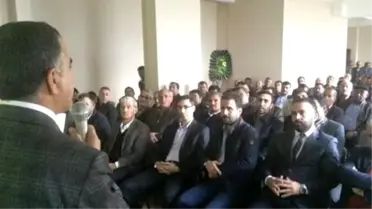 AK Parti Adayı Sandık Görevlileriyle Bir Araya Geldi