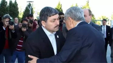 Arınç'tan Pakdemirli'ye Geçmiş Olsun Ziyareti
