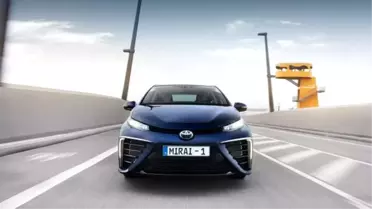 Toyota Mirai, 'Geleceğe Dönüş' Filmi İle Aynı Tarihi Baz Aldı