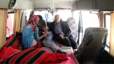 Tedavisi için Şanlıurfa'dan Ankara'ya Ambulansa Dönüştürülen Minibüsle Gidiyor