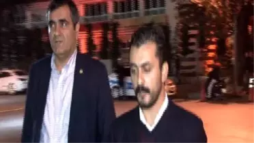 CHP Milletvekilleri Gözaltına Alınan Öğrenciler İçin Emniyete Gitti