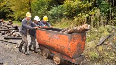 Zonguldak'ta Atatürk Törenle Anıldı