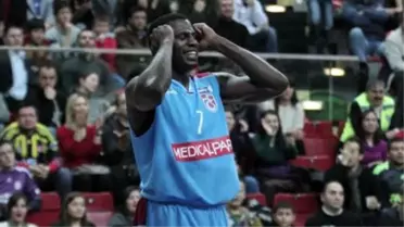 ABD Asıllı Türk Basketbolcu Hayatını Kaybetti