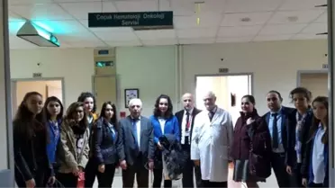 Öğrencilerden Lösemili Çocuklara Ziyaret