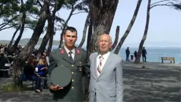 Şehit Teğmen'in Kız Kardeşi: Ne Olur Uyan Ağabey