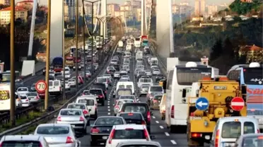 İstanbul'da Avrasya Maratonu Nedeniyle Birçok Yol Kapatılacak