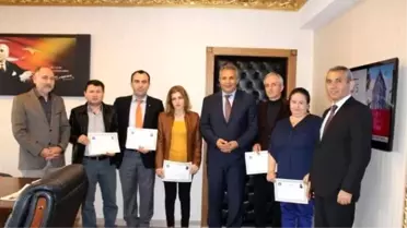Kamu Çalışanlarını Başarı Belgesi ile Ödüllendirdi