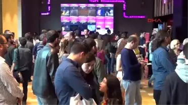 İzmir 'Ali Baba ve 7 Cüceler'in İzmir Galası