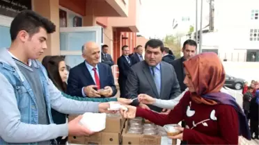 Kaynarca Anadolu Lisesinde Aşure Etkinliği