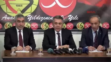 Samet Aybaba, Eskişehirspor'la Sezon Sonuna Kadar Sözleşme İmzaladı