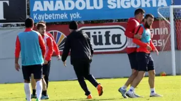 Trabzonspor'da Aykut'la Tartışan Marin Antrenmanı Terketti