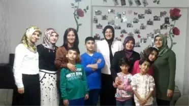 Vali Taşyapan'ın Eşinden Çocuk Evlerine Ziyaret