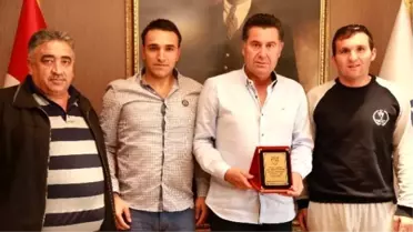 Başkan Kocadon'dan Spora Tam Destek