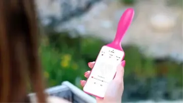 Bu Kılıf Cep Telefonunuzu Vibratöre Dönüştürüyor