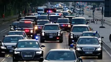 Cumhurbaşkanı'nın Güzergâhında Kaza: 1 Trafik Polisi Yaralandı