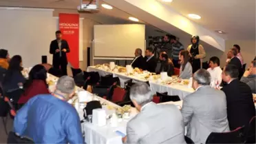 Gazetecilere İlkyardım Eğitimi Verildi