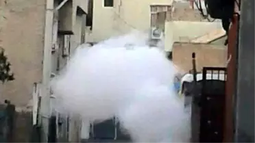 Nusaybin'de Sokağa Çıkma Yasağını Protesto Eden Gruba Gazlı Müdahale
