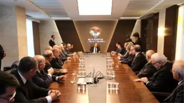 Vali Güzeloğlu'ndan Bakan Fikri Işık'a 'Hayırlı Olsun' Ziyareti