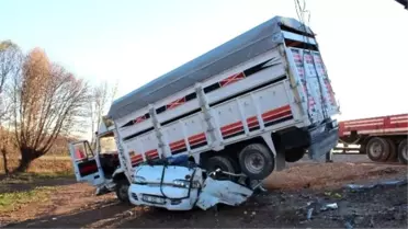Konya'da Trafik Kazası: 1 Ölü, 3 Yaralı