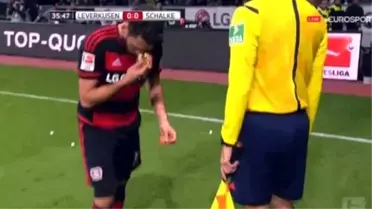 Hakan'dan Almanlara Ekmek Dersi