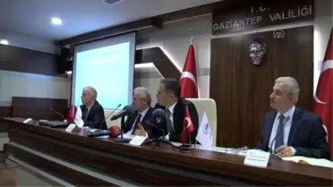 Türkiye'ye Sığınan Suriyeliler - Başbakan Başdanışmanı Murtaza Yetiş