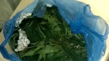 İzmir'de İki Öğretmene Uyuşturucu Gözaltısı