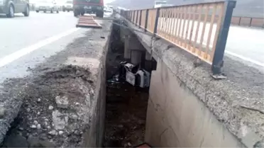 Pasinler'de Trafik Kazası: 1 Ölü, 3 Yaralı