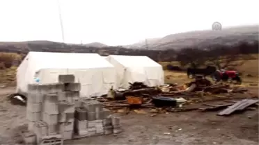 Depremle Sarsılan Hekimhan'da 300'e Yakın Evde Ağır Hasar Var