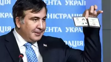 Gürcistan Vatandaşlığından Çıkartılan Saakaşvili, Putin'i İşaret Etti