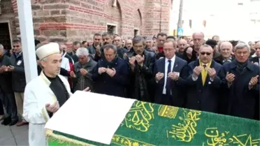 Gazeteci Atilla İşçi Son Yolculuğuna Uğurlandı