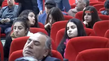 Mersin - Nedim Şener: Gazetecilik, Zenginleşme Mesleği Olarak Görülüyor