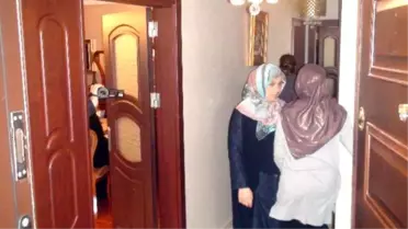 Hidayet Karaca'nın Evinde Polis Arama Yaptı